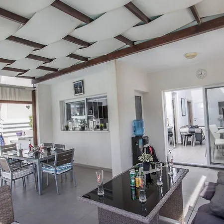 Tatil Evi Moderne 4 Schlafzimmer Im Zentrum Von